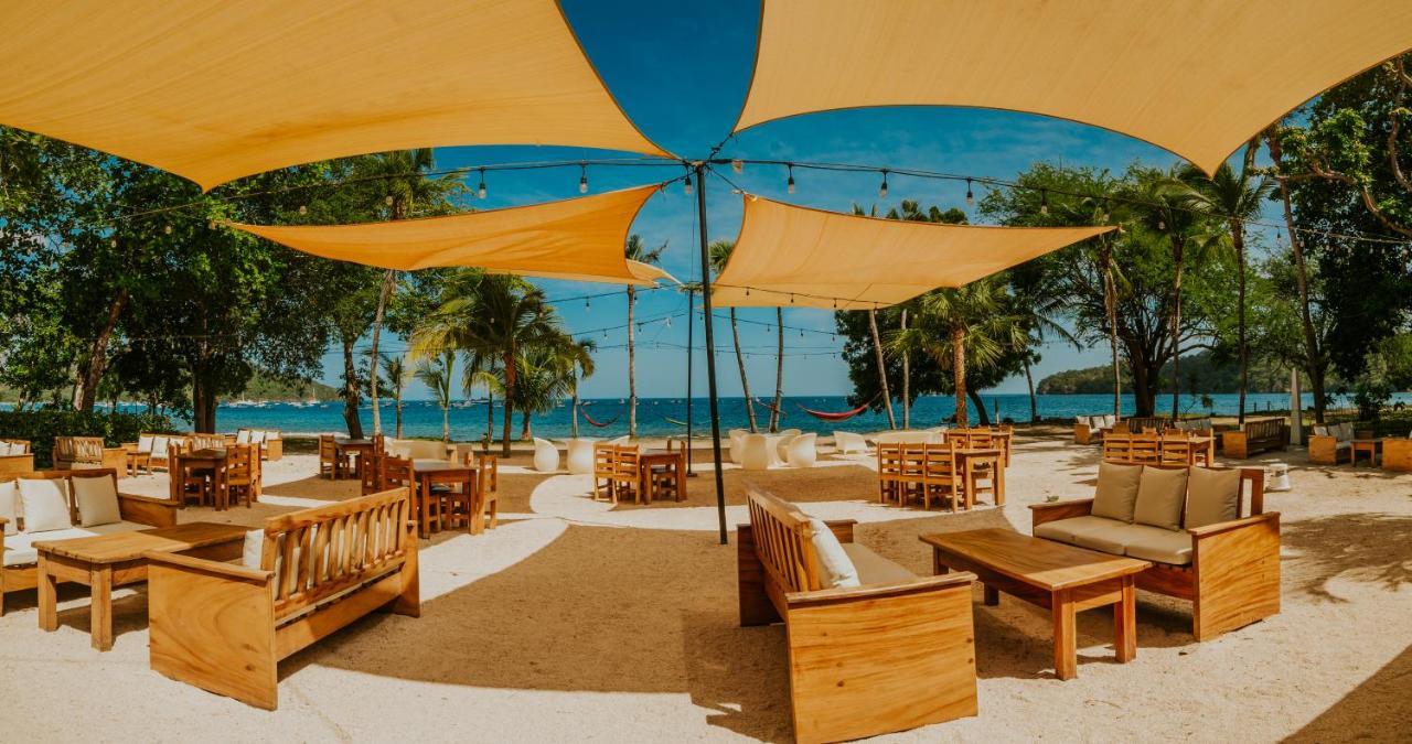 Cafe De Playa Beach Front Hotel Coco Exterior photo